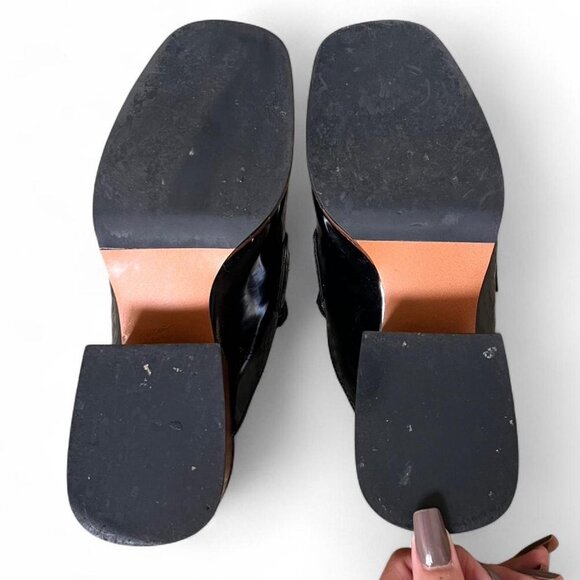 Black Steve Madden faux patent leather mules with gold chain detail - Picture 4 of 5